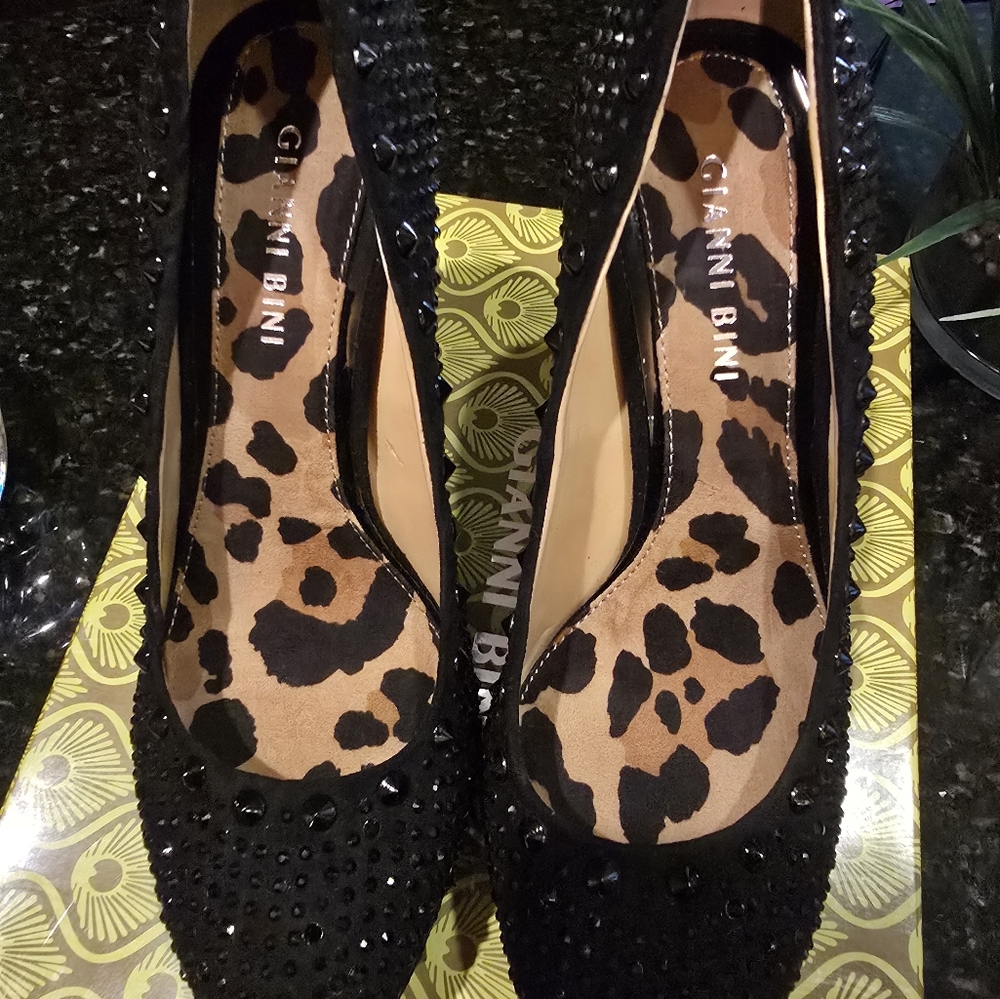 Gianni Bini Black Flats Stylish Loafers